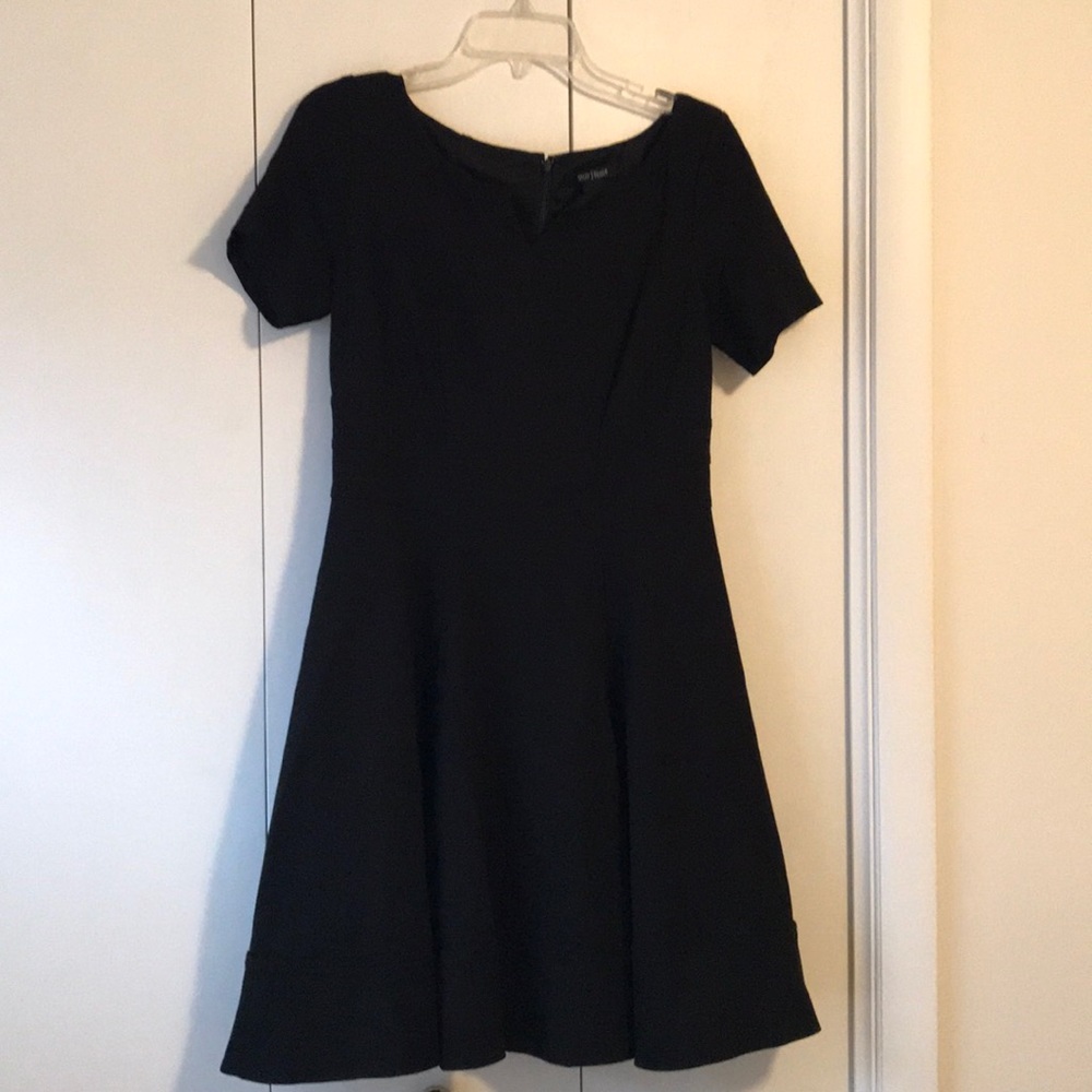 WHITE HOUSE BLACK MARKET Black Retro Dress